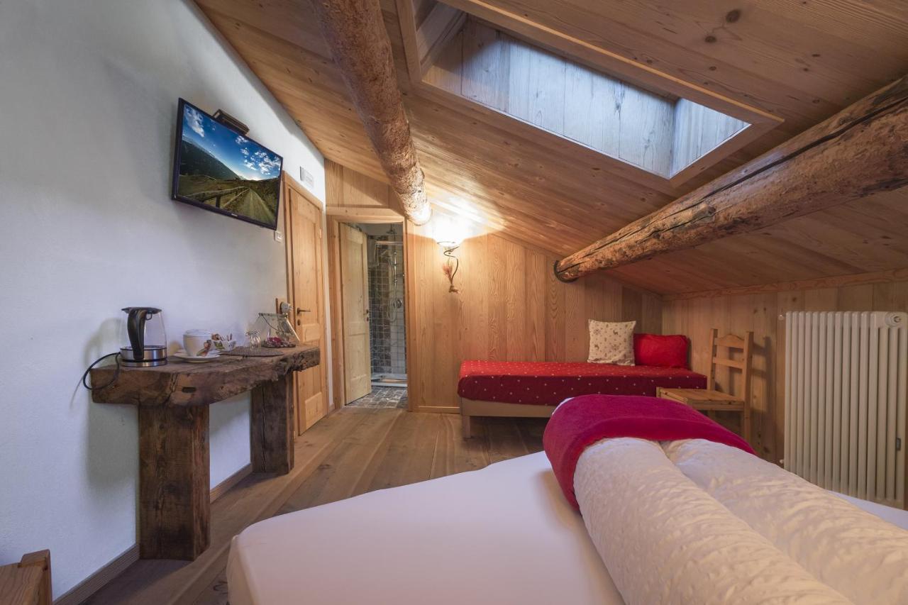 Agriturismo Baita De L'All إيزولاشيا المظهر الخارجي الصورة